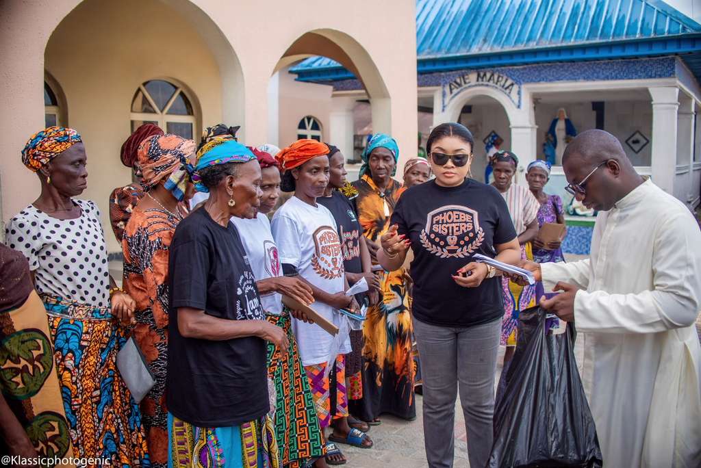 Outreach moment 0022