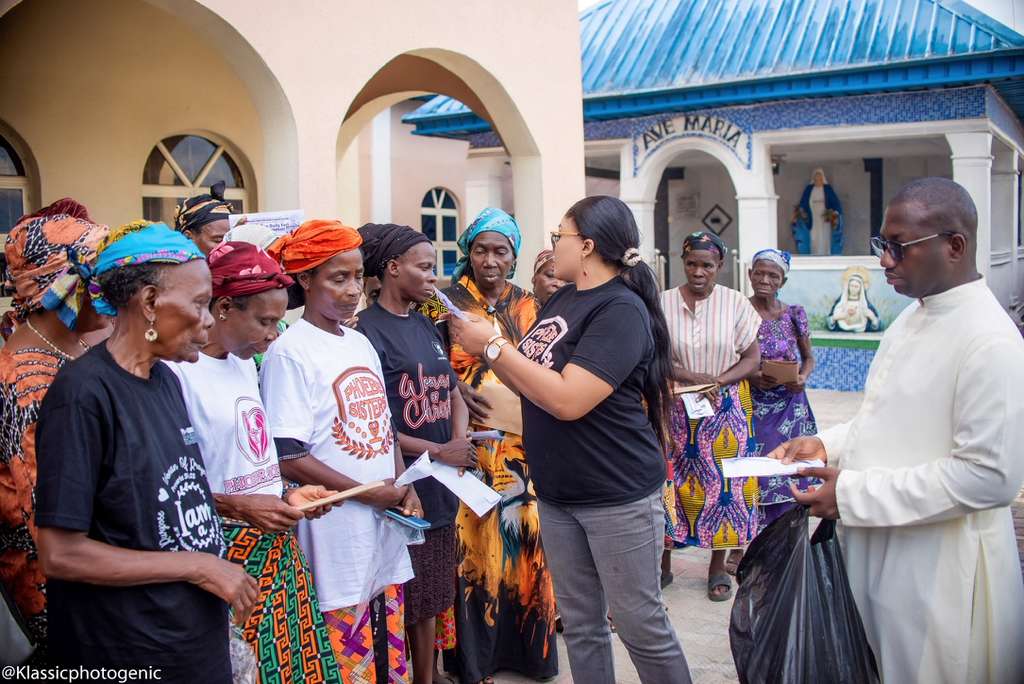 Outreach moment 0026